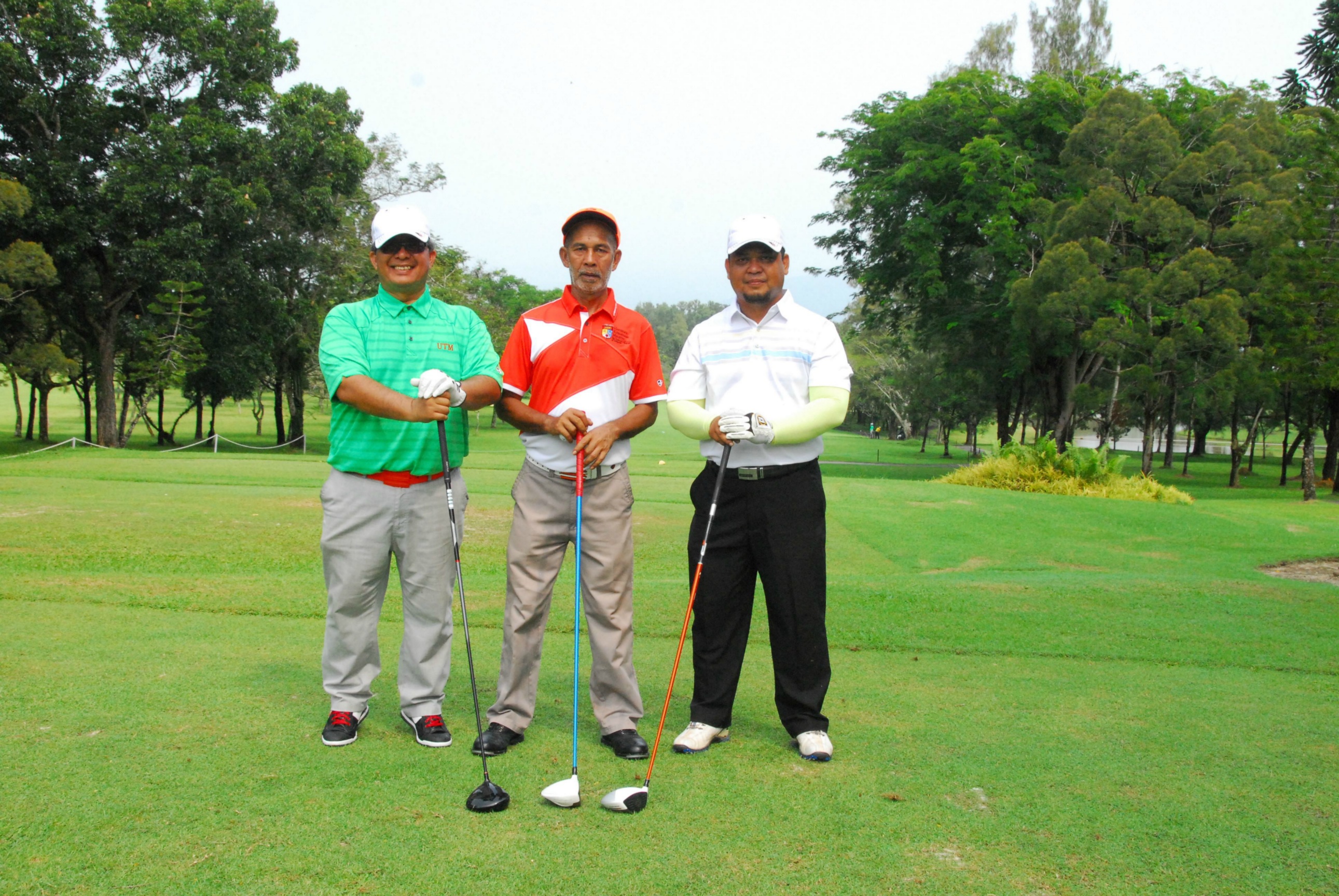 PRO15 157 GOLF DSC 0408.JPG